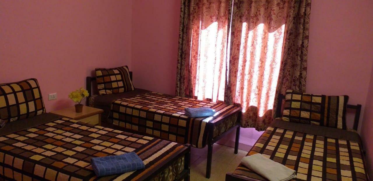 Cliff Hostel Amman